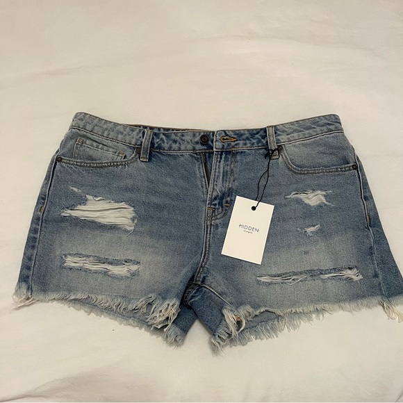VICI Earl High Rise Distressed Denim Boyfriend Shorts - Picture 3 of 6